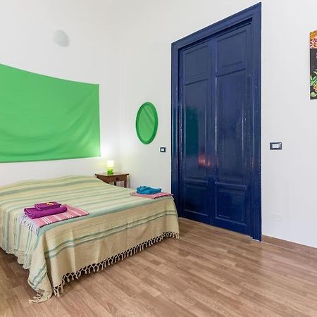 Stanze Al Capo Hotel Palermo Bagian luar foto