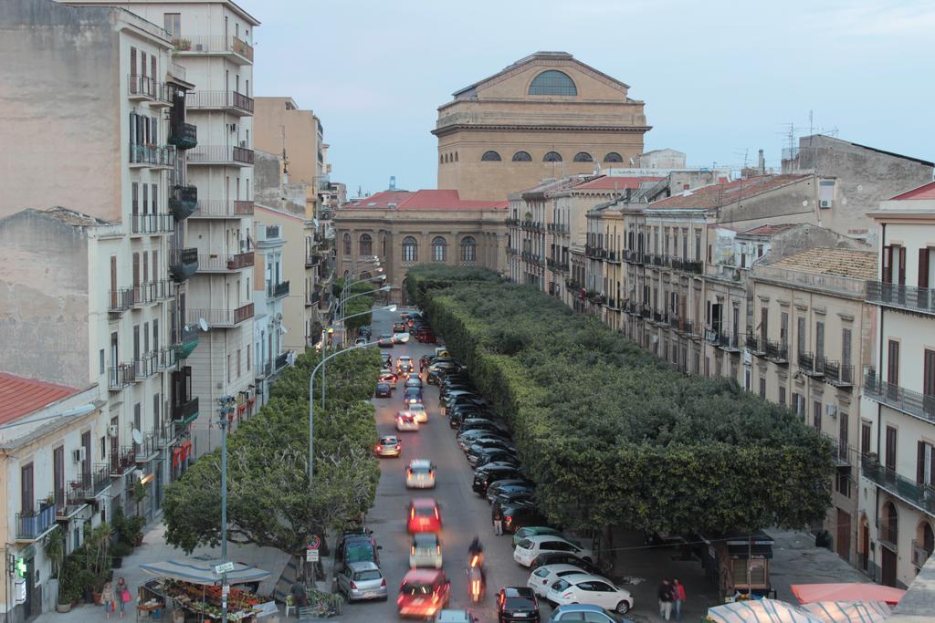 Stanze Al Capo Hotel Palermo Bagian luar foto